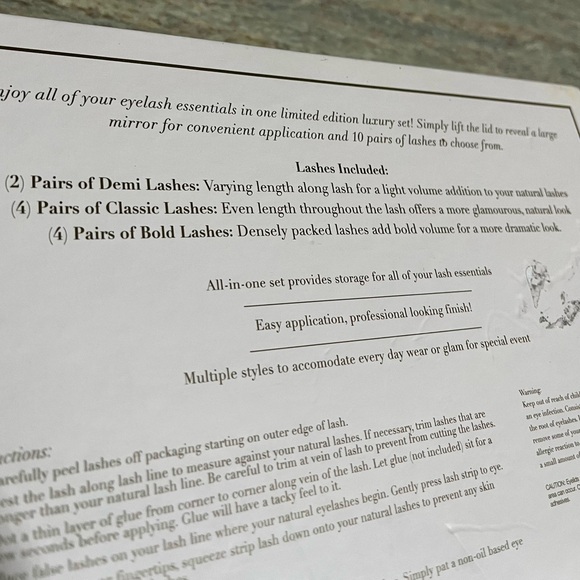 NIB Tru Beauty Limited Edition 10 pair handmade lash set with mirror and storage - Picture 9 of 11